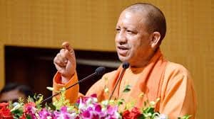 UP News: योगी सरकार ने दी आयुष्मान कार्डधारकों को बड़ी राहत, अब जिले में ही होगा समस्याओं का समाधान