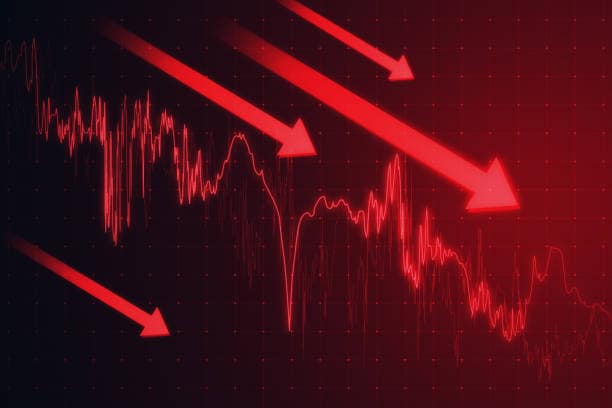 Stock Market Crash: सेंसेक्स 700 अंक टूटा, निफ्टी 23,900 के नीचे फिसला, निवेशकों के 5 लाख करोड़ डूबे