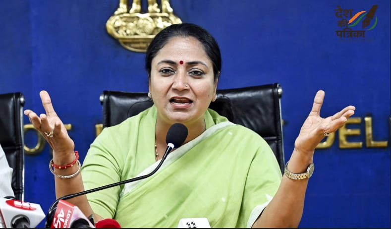 दिल्ली सीएम रेखा गुप्ता पर सियासी विवाद गरमाया: छोटी भूल को बड़ा हथियार बनाने का आरोप