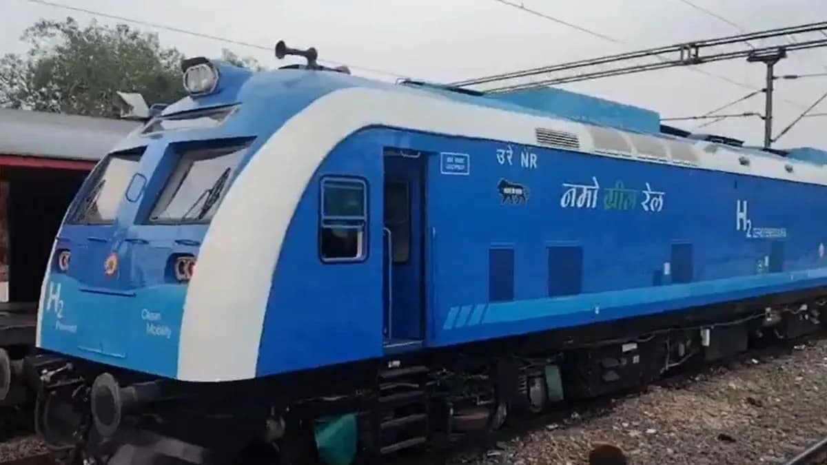 भारत की पहली हाइड्रोजन ट्रेन का हाई-स्पीड ट्रायल सफल: 120 KM/H की रफ्तार से दौड़ी, जल्द जींद-सोनीपत रूट पर होगी शुरू