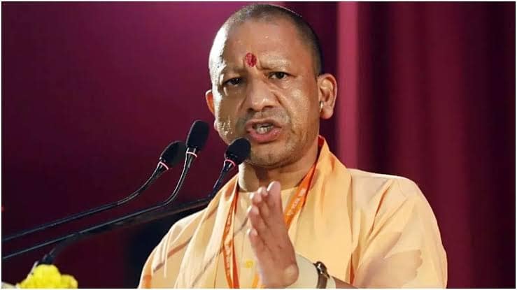 रामपुर में CM योगी का सपा-कांग्रेस पर हमला: बोले- जो रामभक्तों पर गोली चलाते थे, आज वही राम की दुहाई दे रहे हैं