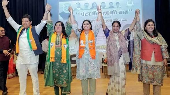 दिल्ली MCD उपचुनाव 2025: BJP, AAP और कांग्रेस के लिए यह लड़ाई सिर्फ वार्ड नहीं, वजूद की जंग क्यों है?